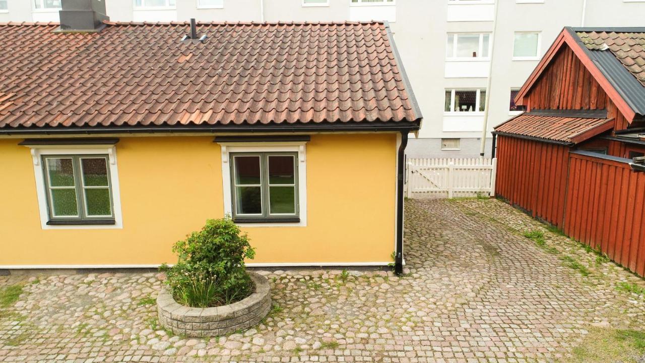 Pomona Living Hotel Lidköping Exterior foto